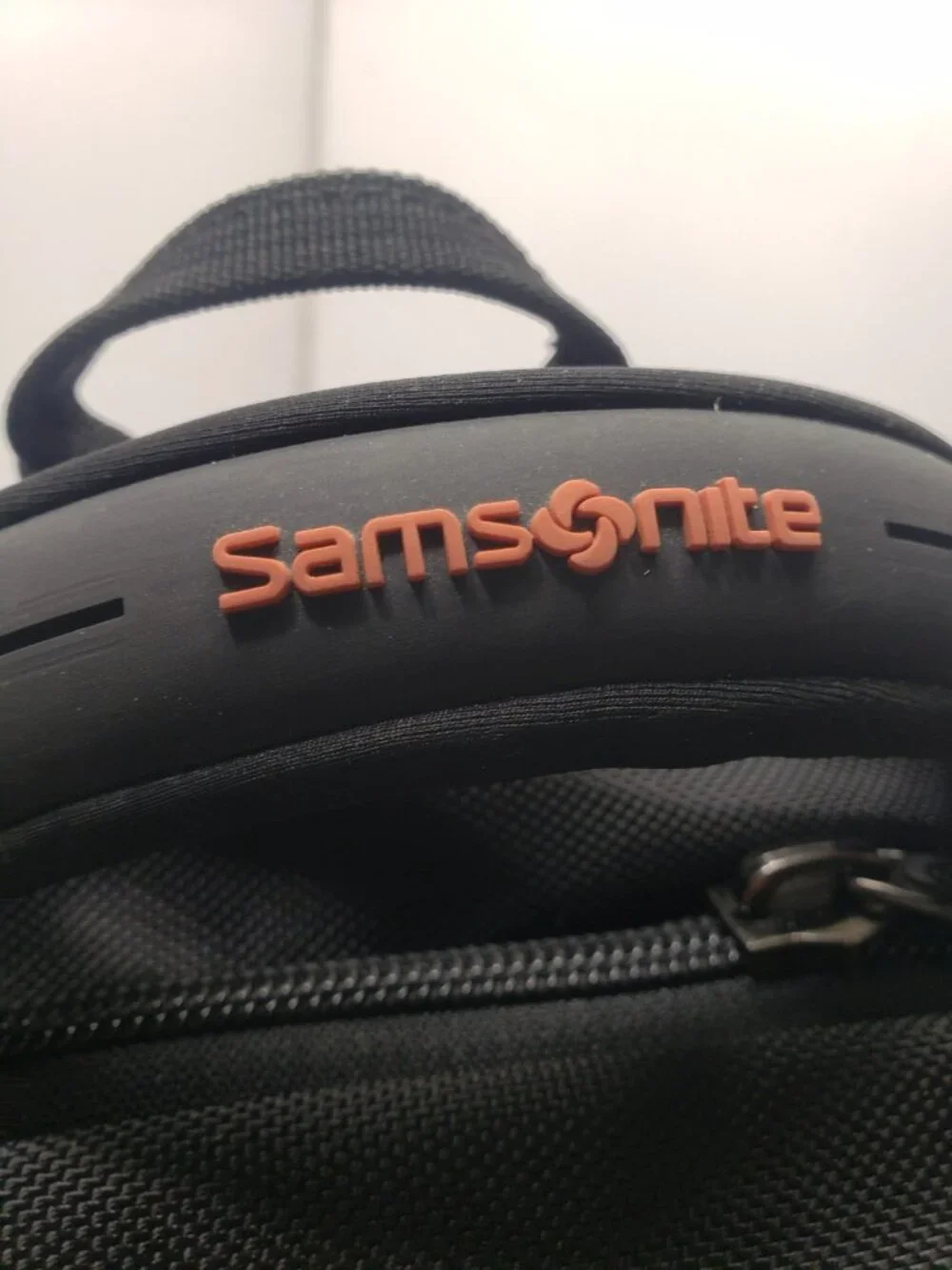 Samsonite Black Laptop Backpack Travel Business Bag Multi-Compartment Padded